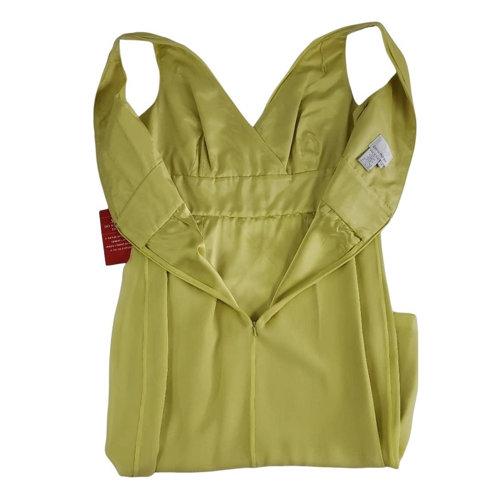 Donna Morgan NEW Silk Chiffon Ruched Empire Dress V Neck & Back Lime Size 12 - Picture 7 of 8
